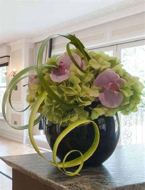 Beautiful Hydrangea Flower Arrangement Ideas 6 Read
