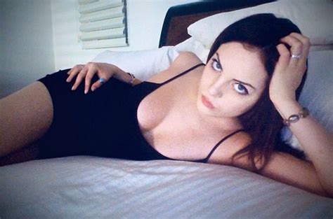 hottest woman 7 26 15 elizabeth gillies sexanddrugsandrockandroll king of the flat screen