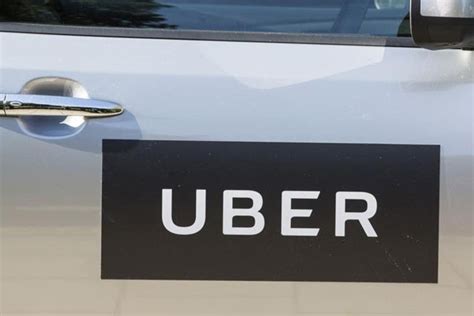 Uber Drivers In Uk To Get Earnings Guarantee Holiday Pay And Pensions