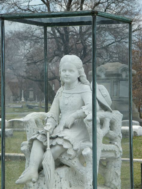 10 unbelievably creepy tombstones and memorials