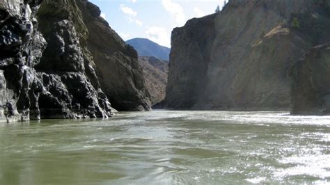 trekkie scientists boldly   discover  secrets  bedrock rivers nature world news