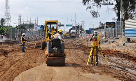 km road network  nigeria remains  tarred icrc infrastructure news