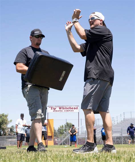 northern nevada youth clinic teaches ‘smarter football