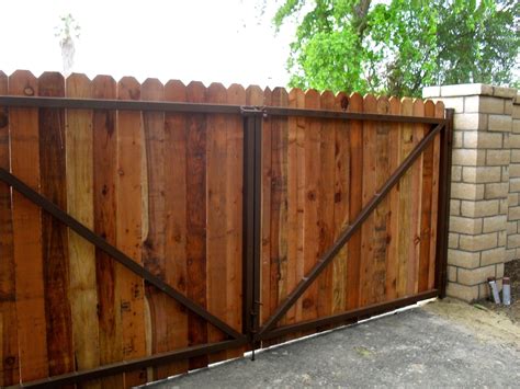 gate rustic outdoor design  wooden gate designs funkyg  wooden driveway gate