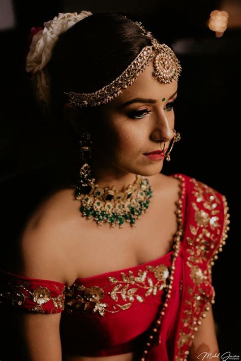 20 sassy indian brides who wore off shoulder blouses without a doubt shaadisaga