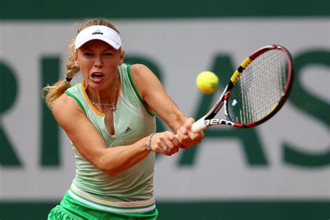 French Open Caroline Wozniacki Loses In First Round A