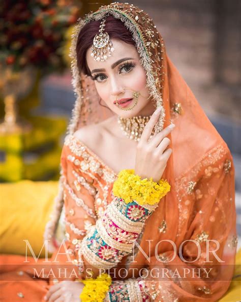 new awesome bridal photoshoot of zarnish khan daily infotainment