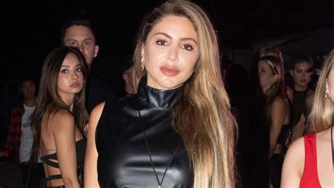 larsa pippen sizzles in daisy dukes and black leather top — pics