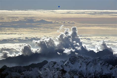 ueber den wolken foto bild luftfahrt ballone luftschiffe