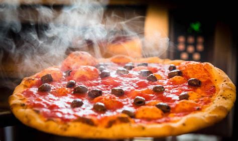 sailor fined £520 after assaulting wife with hot pizza