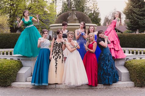 prom season is here tips for posing and photographing teen couples and groups