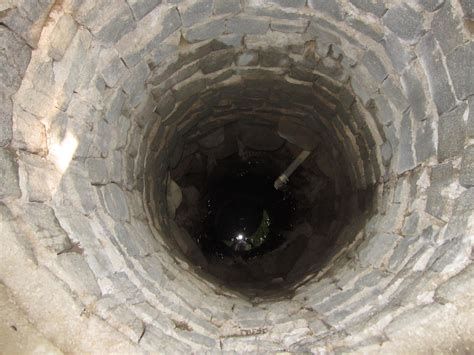 hole  groundwater falls  assuming   groundwater left granite geek
