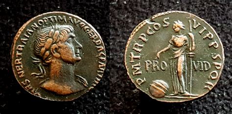 stara moneta rzymska po kolekcjonerze  oficjalne archiwum