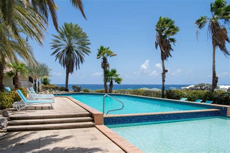 piscina  vista curazao curacao luxury holiday rentals