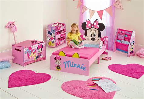 dormitorio infantil minnie mouse disney ideal  toda fan de la ratoncita mas famosa bai
