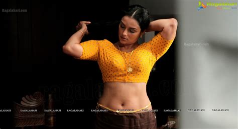 shweta menon posters image 21 beautiful tollywood actress pictures images pics pictures