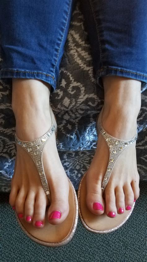 candid homemade and all original pics — my pretty wifes feet looking