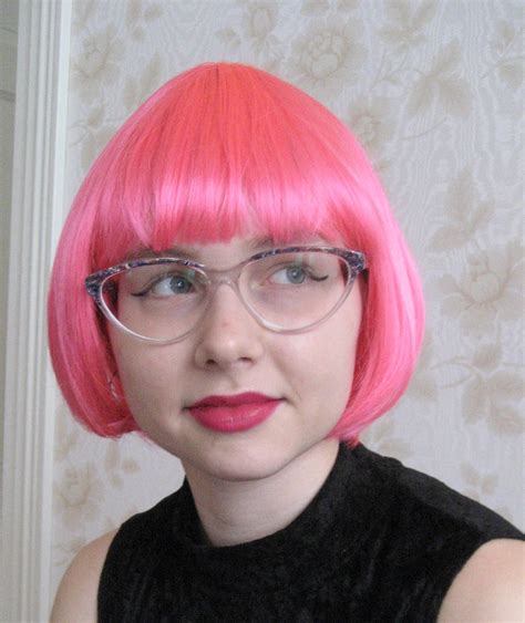 love  pink wig