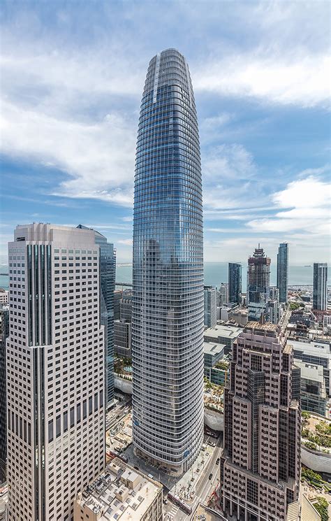 salesforce tower  san francisco  crowned  tall building