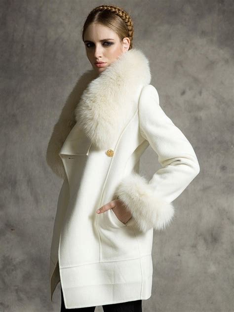 withchic white longline wool coat  faux fox fur collar  cuffs coat white faux fur
