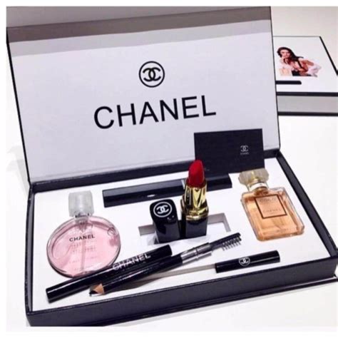 chanel    limited edition gift set chance chanel ml perfume coco madmosile ml perfume