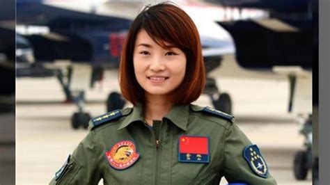 Pilot Pesawat Tempur Pertama Cina Ini Tewas Tersambar Pesawat Saat Sesi