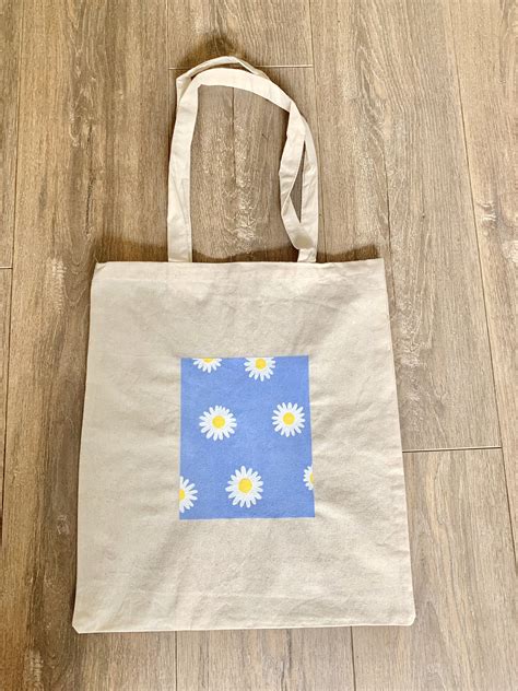 cute daisy print hand painted reusable eco friendly tote etsy