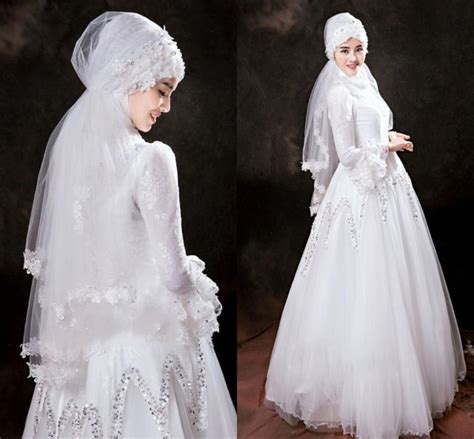 15 inspirasi gaun pernikahan syar i ini bisa dicontek demi akad nan sakral tanpa tapi