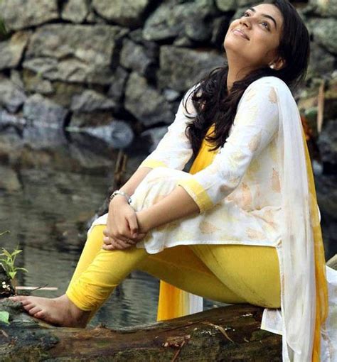 Nazriya Nazim Hot Stills Photo Gallery