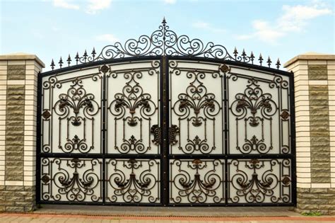 ornamental wrought iron gate designs  ideas  fence  driveway