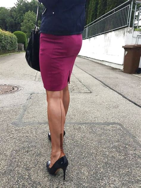 Garter Suspender Bumb Through Skirts 57 Pics