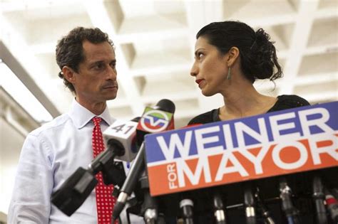 anthony weiner checks into sex addiction rehab clinic daily mail reuters