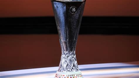 el trofeo de la uefa europa league uefa europa league uefacom
