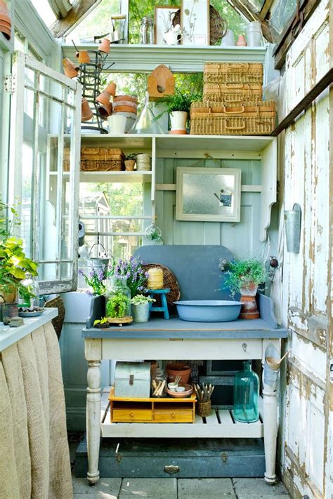 build  greenhouse  potting garden shed   windows