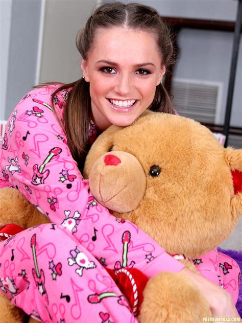 Tori Black Waiting In My Pajamas 56140