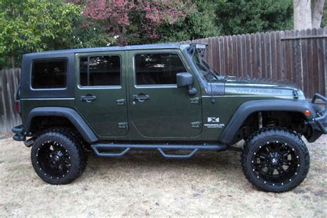 jeep wrangler unlimited custom suv side profile
