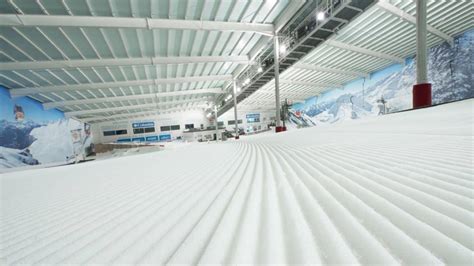 indoor skiing      snowsunsee