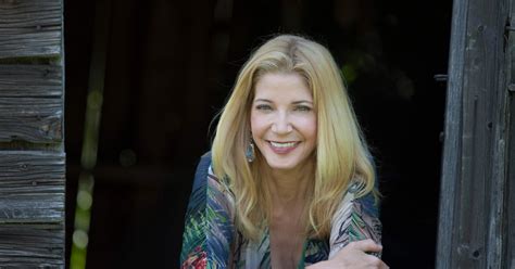 At 28 Candace Bushnell Was Laying The Groundwork For Sex And The City
