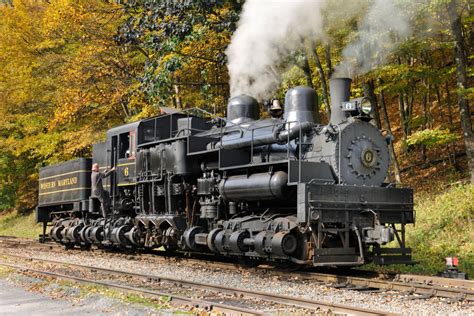 30 Of The World S Most Scenic Train Rides Lostwaldo