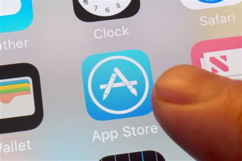 Japanese ‘chikan’ Perverts Use Apple’s Airdrop To Sexually Harass Women