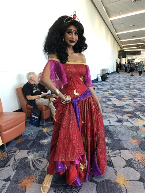 33 Fantastic Disney Cosplayers Told Us What Inspired Them