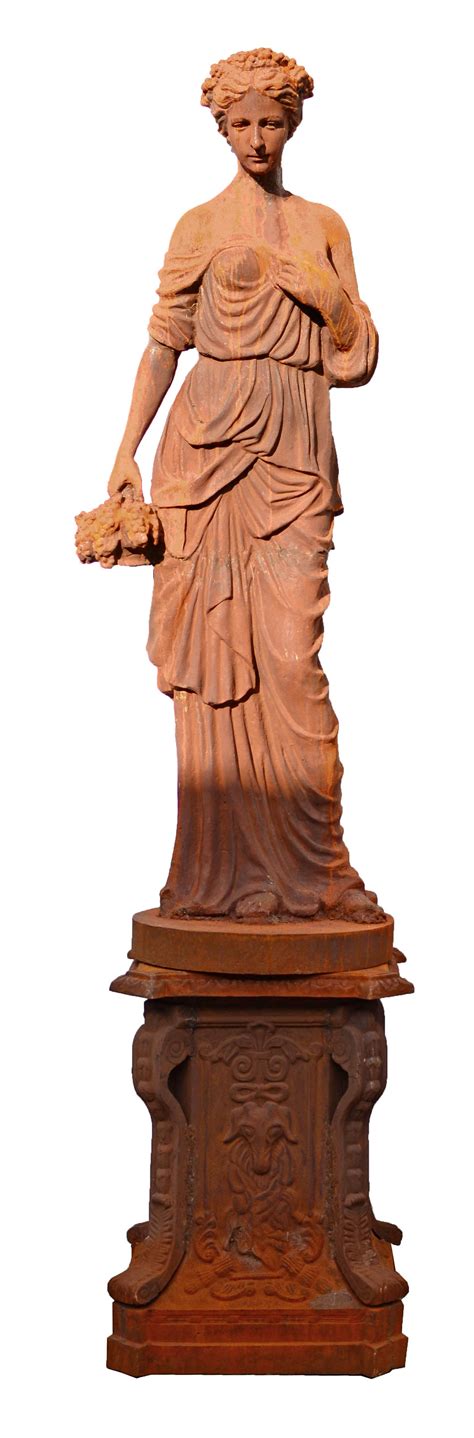 skulptur blumenfee statue auf sockel rostbrauner gusseisen klassizismus