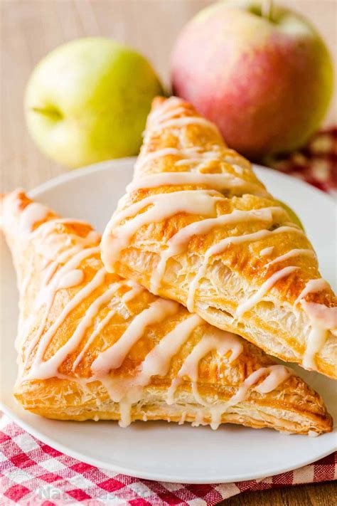 homemade apple turnovers   filling  tastes  apple pie  flaky puff pastry dough