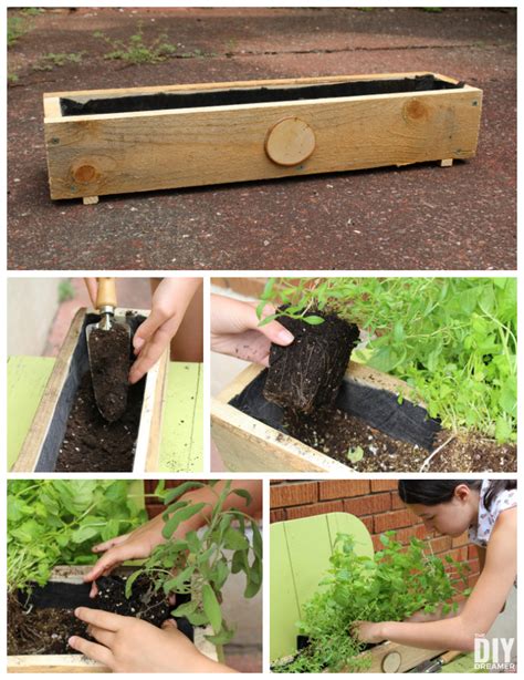 Diy Planter Boxes For Herbs How To Make A Planter Box The Diy Dreamer