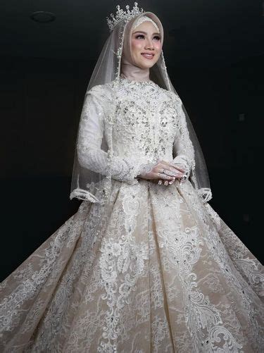 8 inspirasi gaun pengantin muslimah dari artis hingga selebgram