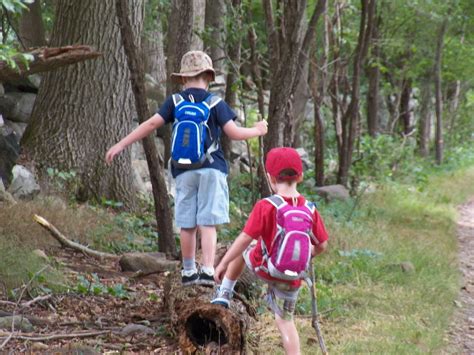 tips    child healthy   hike  gazette review