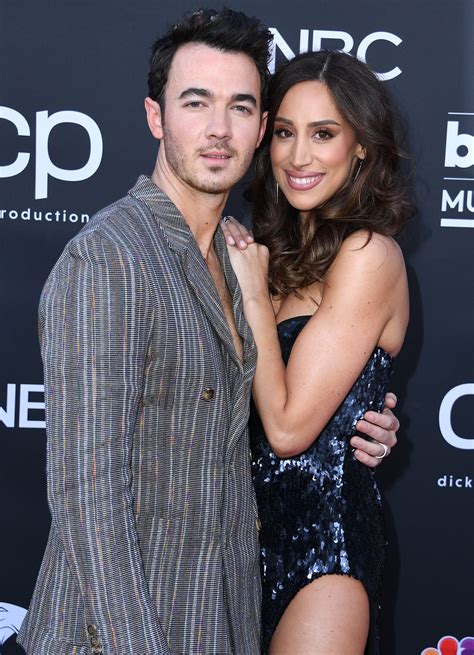 kevin jonas gushes  wife danielle   engagement anniversary
