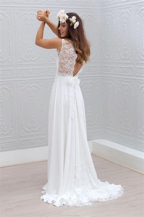 Rustic Wedding Dresses 2017 Sexy Backless Long Lace Appliques Bridal