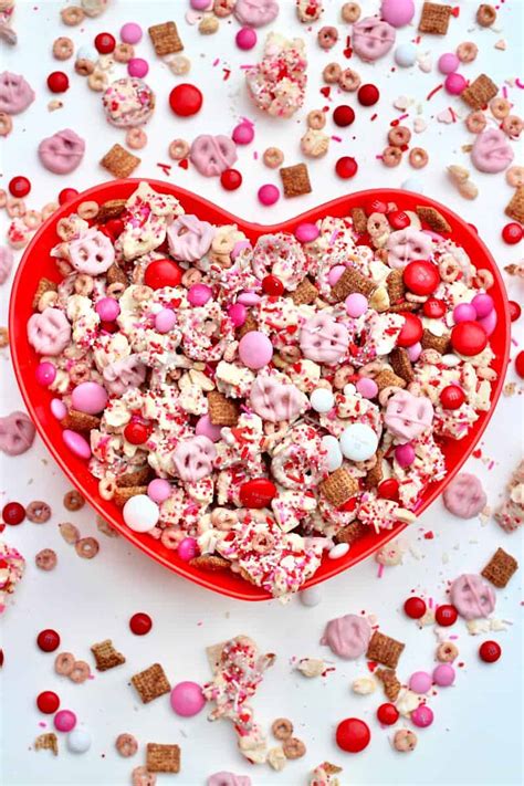 Valentine Sweetheart Snack Mix The Bakermama