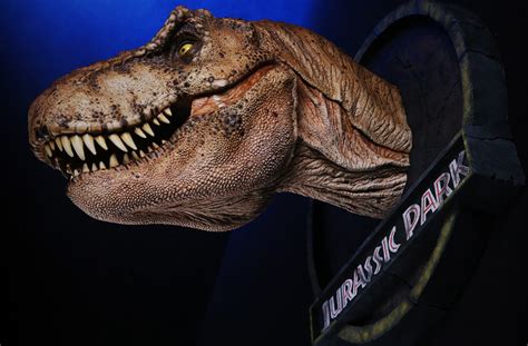 Official 1 5 Scale Jurassic Park T Rex Head Trophy Mounts